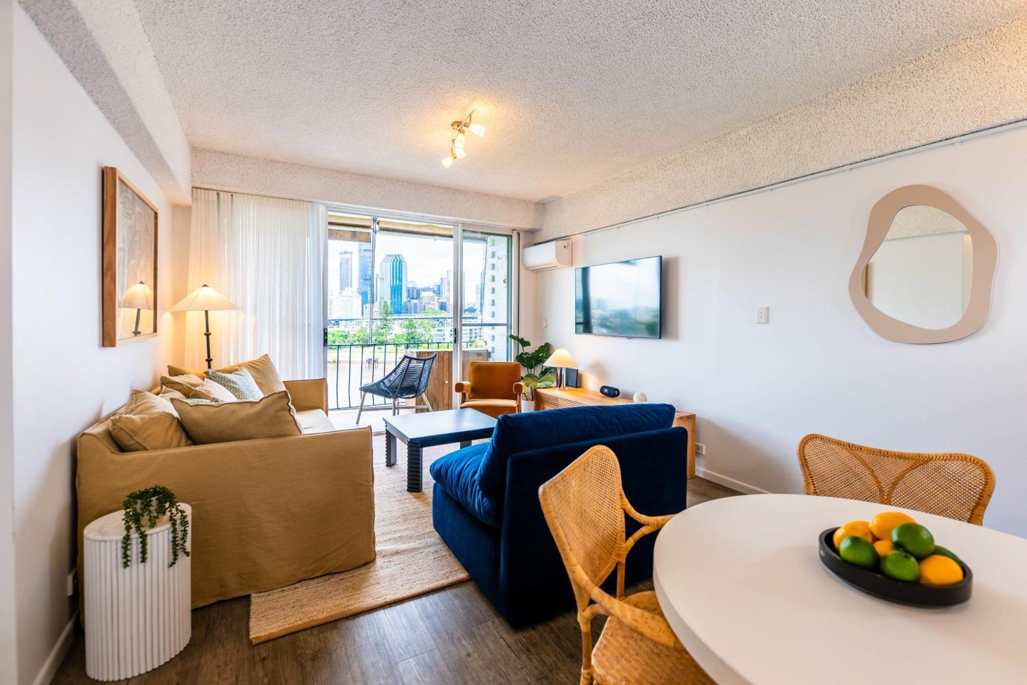 City & Story Bridge View 2 Bedrooms Unit W Parking Apartment Brisbane
