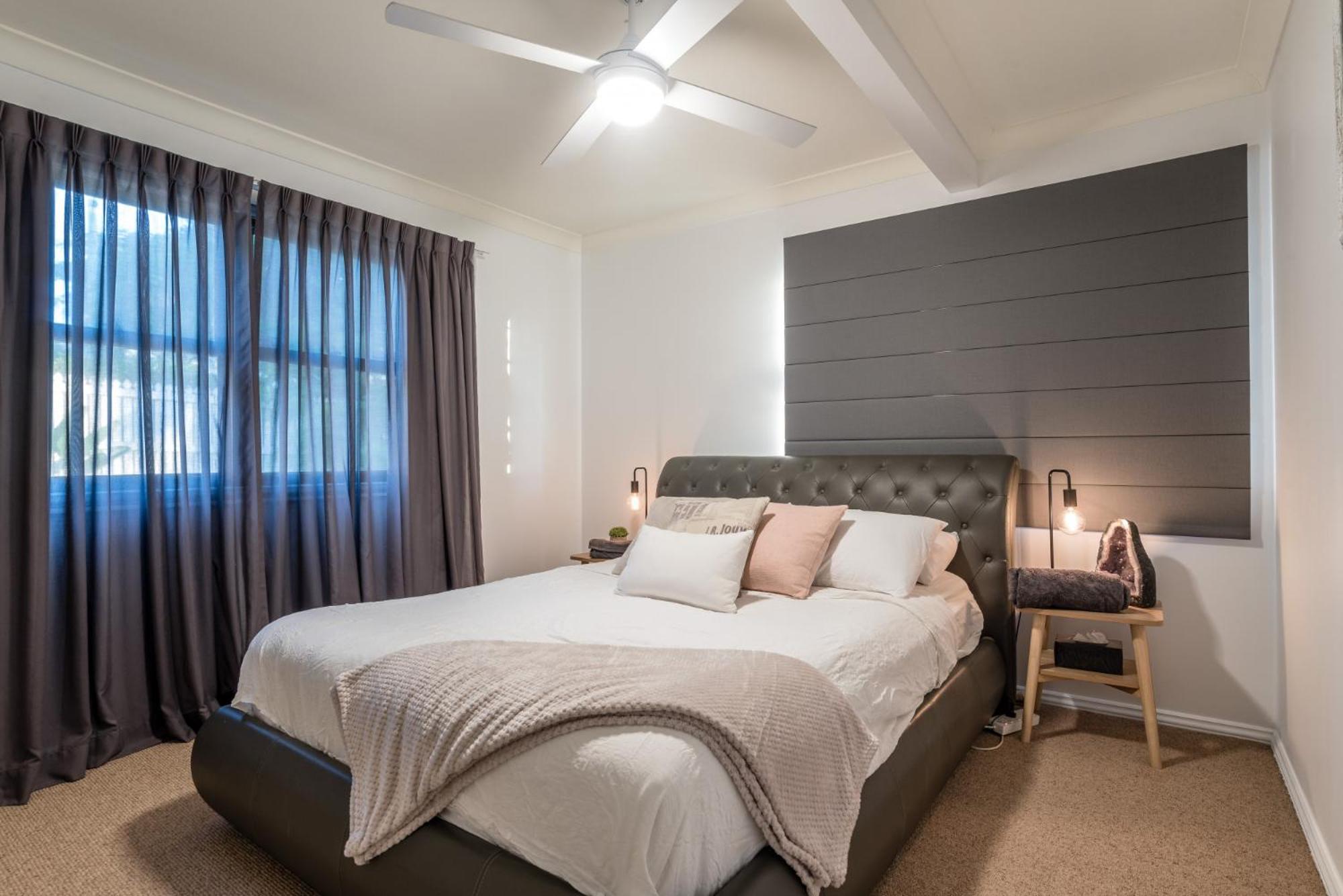 Spacious 3-bed With Amazing Views In Norman Park