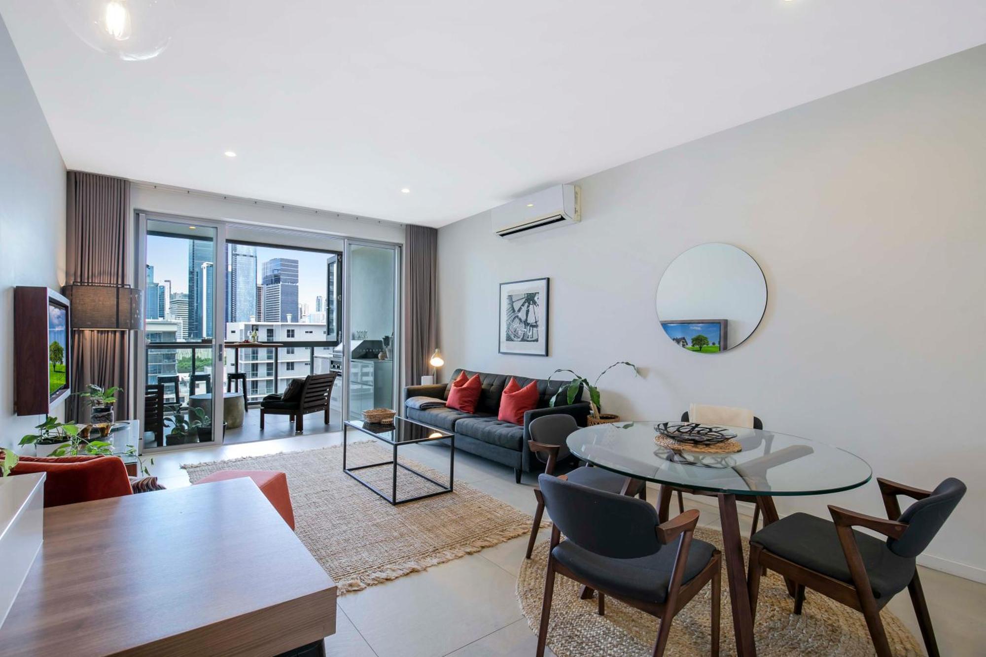 Apartment Sunny 1b In Heart Of South Bris