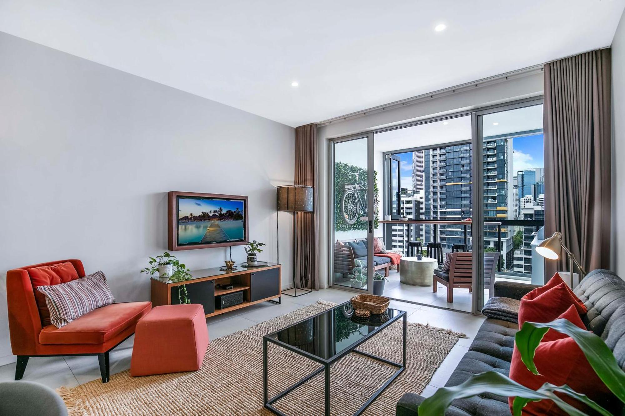 Apartment Sunny 1b In Heart Of South Bris
