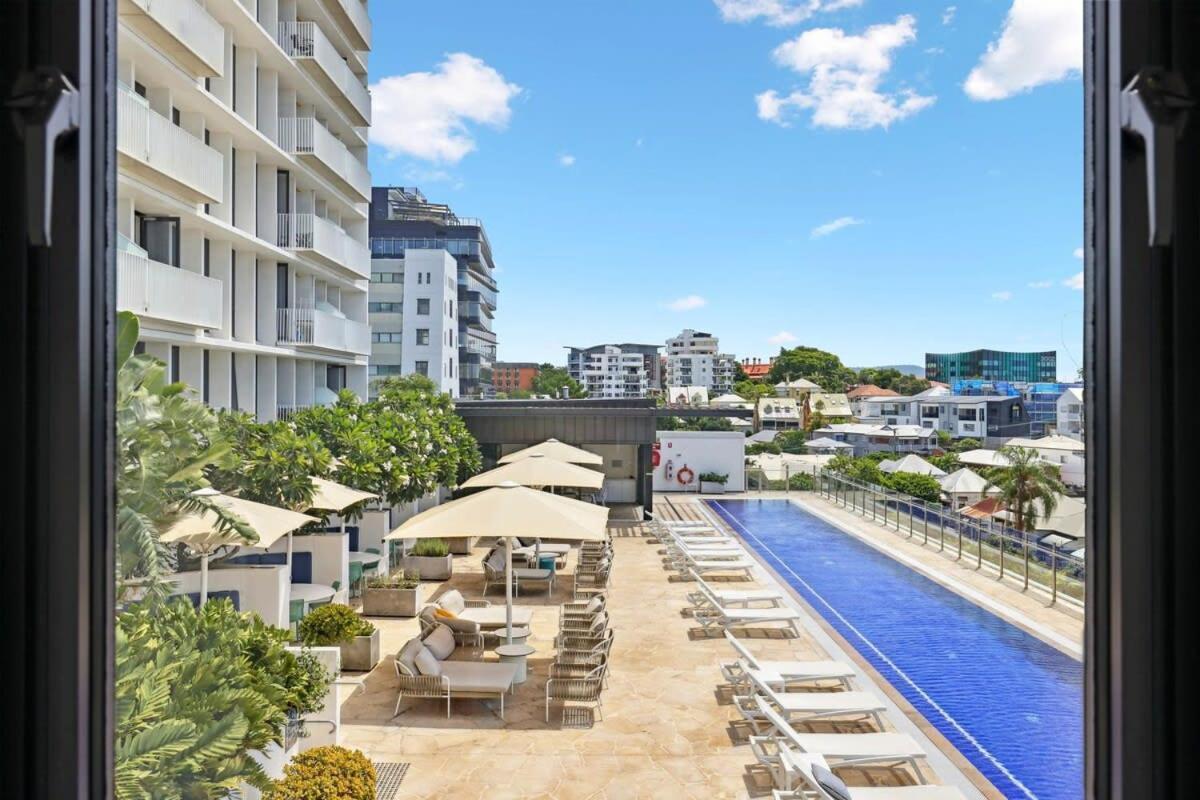 Apartment Stunning 1-bed By Victoria Park With Pool & Gym *