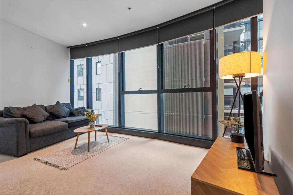 Apartment Cbd - Entire Apt 2b1b W Pool And Gym
