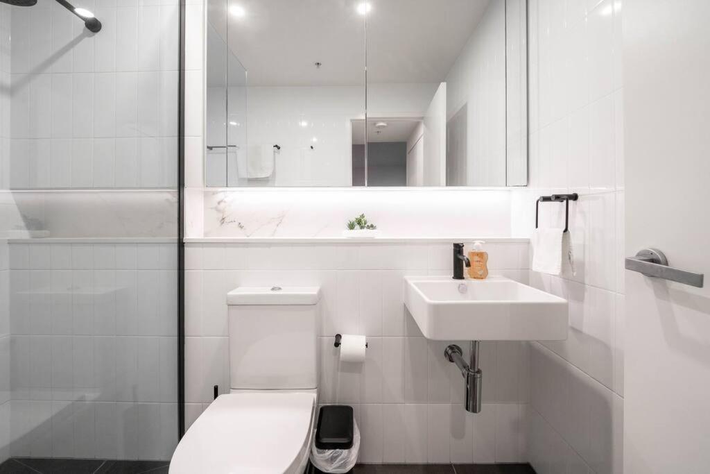 Urban Elegance 2b2b W Parking, Pool South Brisbane