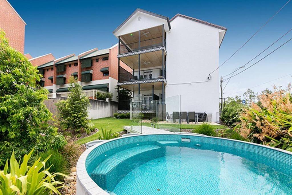 The Carrington Manor Brisbane