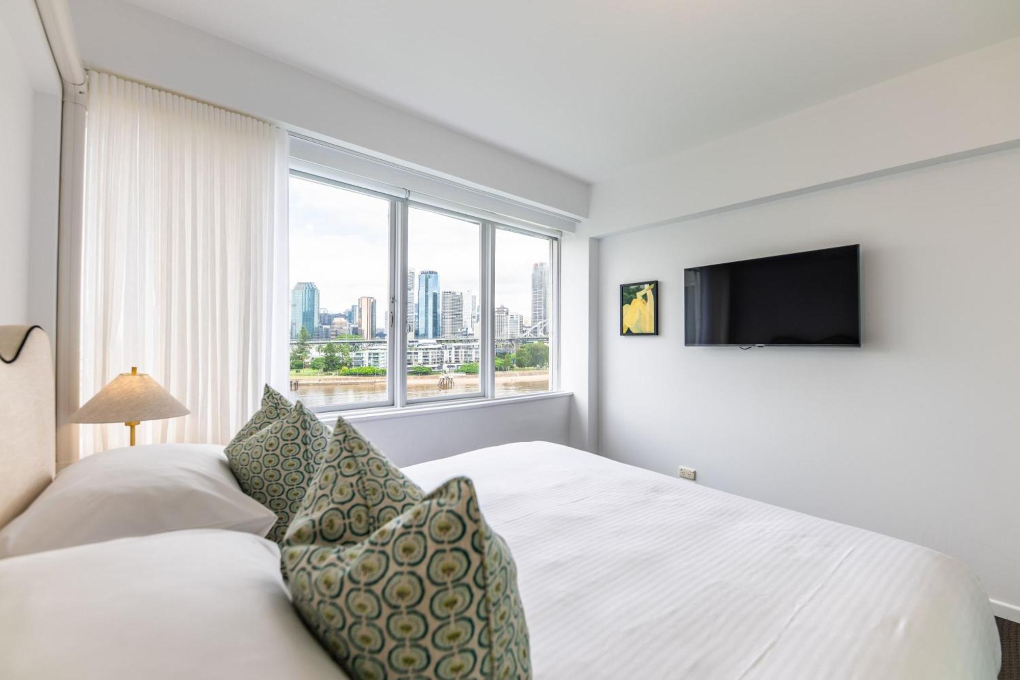 Apartment City & Story Bridge View 2 Bedrooms Unit W Parking Brisbane