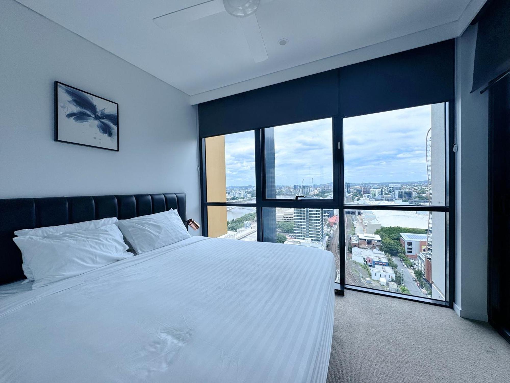 Apartment Urban Riverside Escape At Cultural Centre Precinct