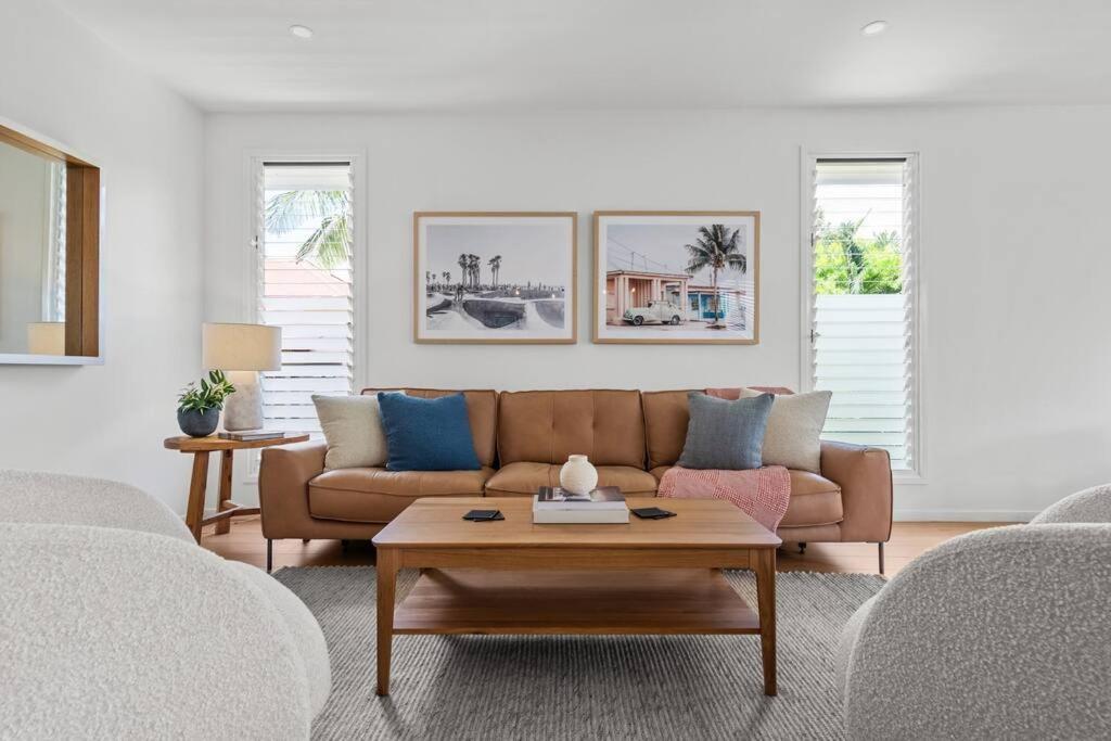 Holiday home Paddo Princess! ~ 4bed/2bath/1car ~ House Brisbane