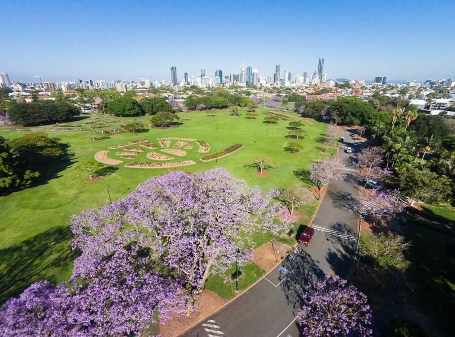 Art Deco 1 Bedroom In New Farm Brisbane