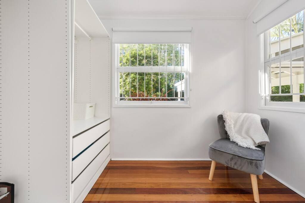 Holiday home Picture Perfect! 2bed/1bath/1car ~ House ~ Windsor *