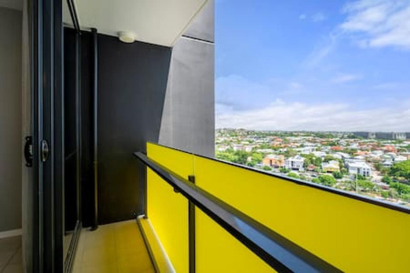 316q Boutique Abnb 1bedroom Opposite Lush Park Free Parking Brisbane