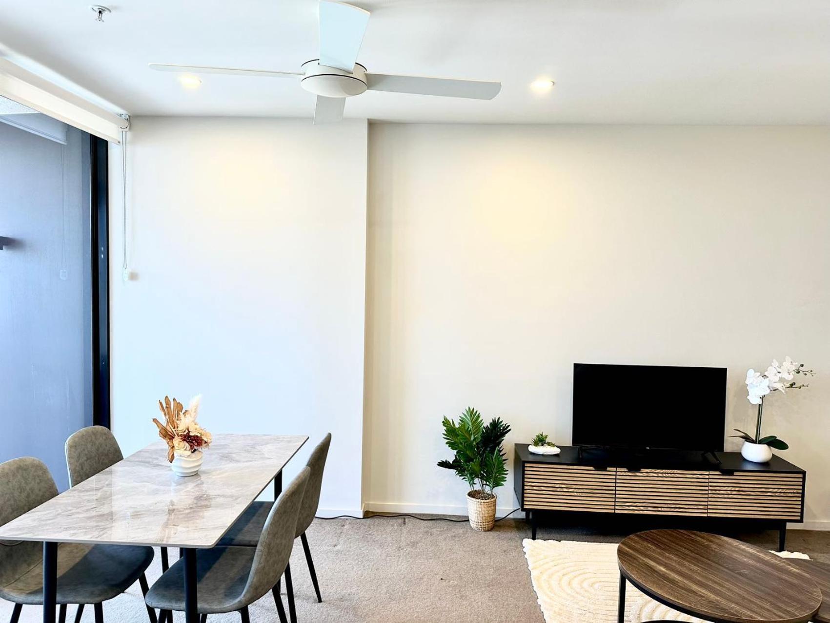 Apartment Spire Residences By The Spire Manager Brisbane