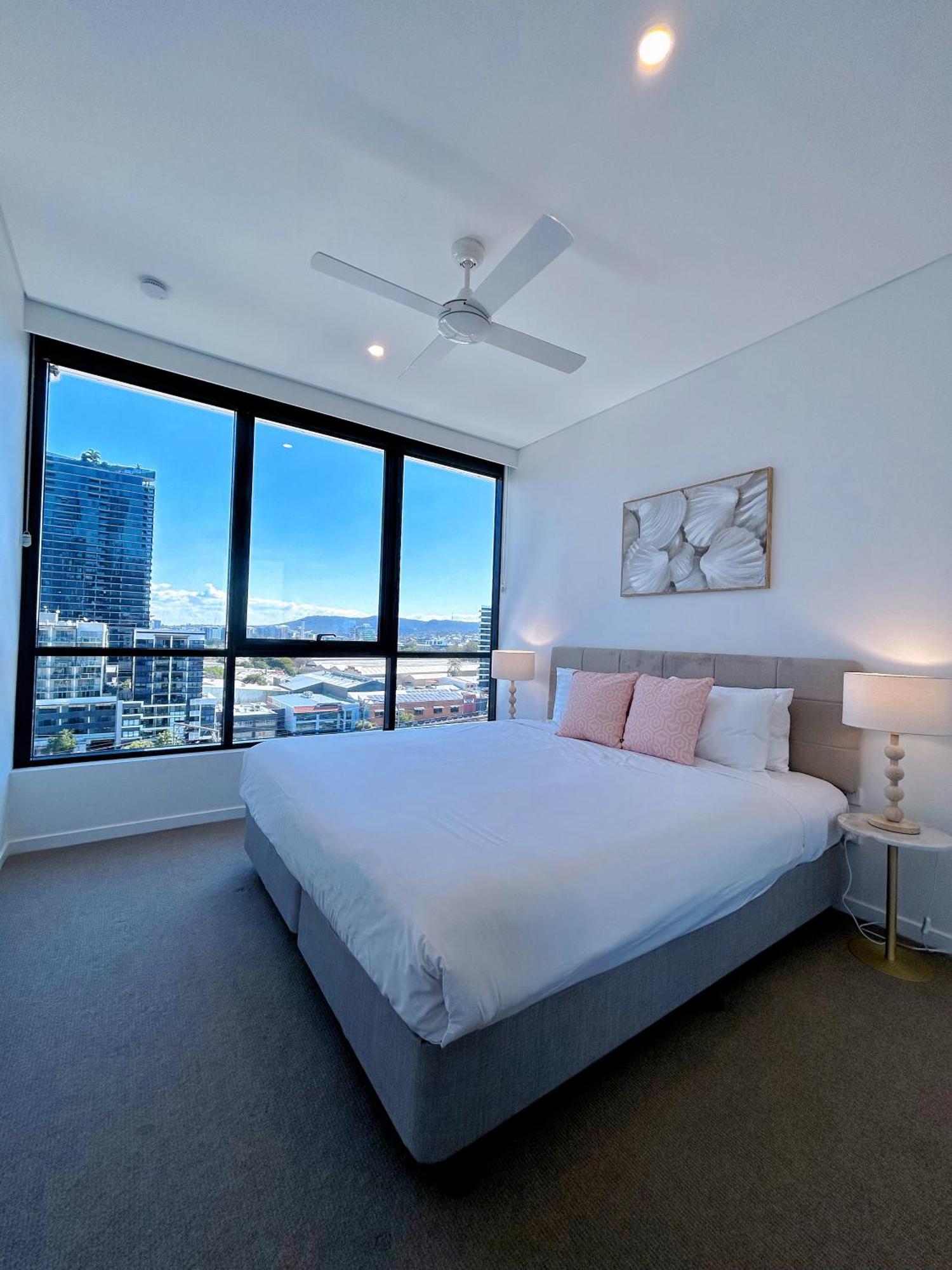 Southbank Serenity Kingbed At Culture Center * Brisbane
