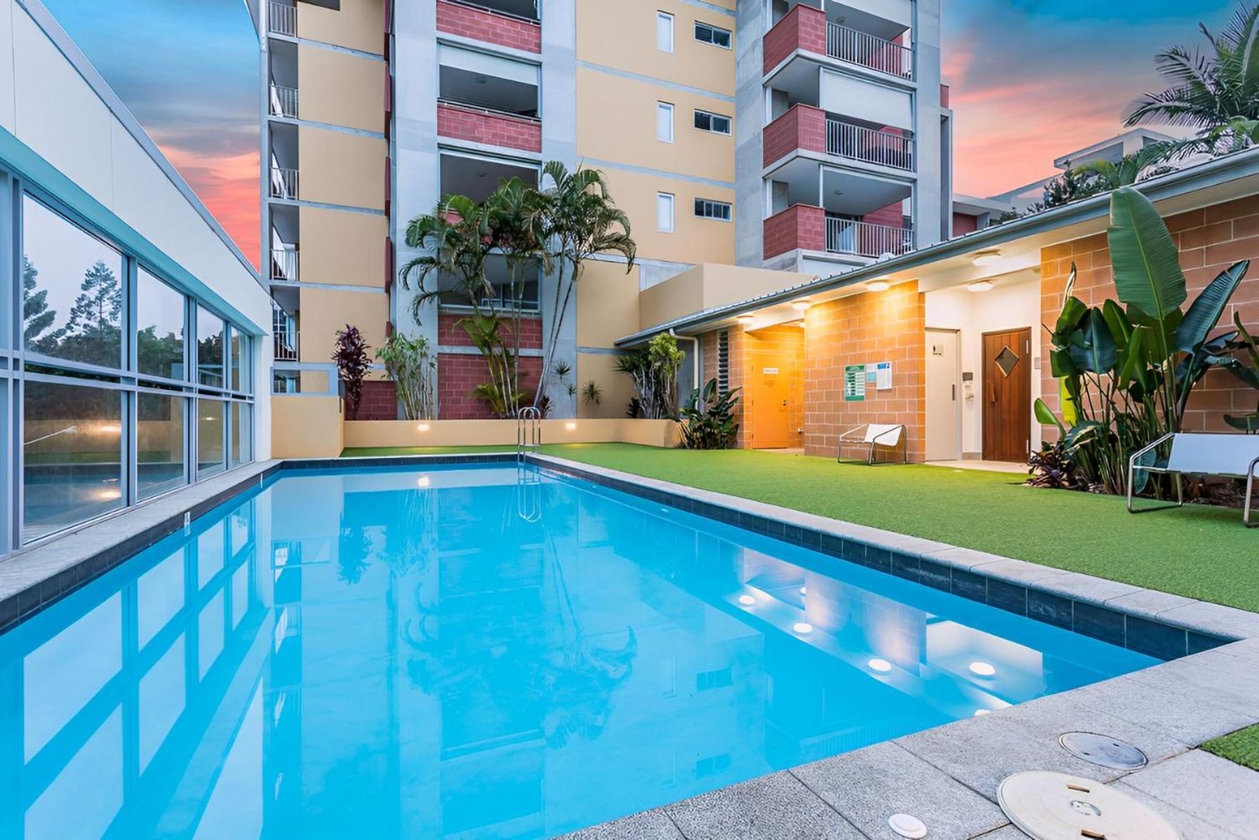 2-bed Near Cbd With Pool, Sauna & Bbq Duplicate