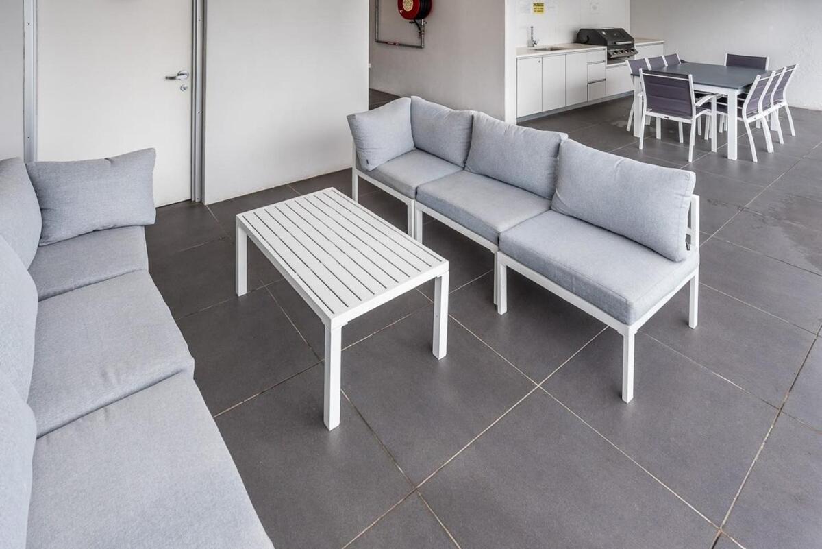Apartment Radiant With Rooftop Entertaining Area Brisbane