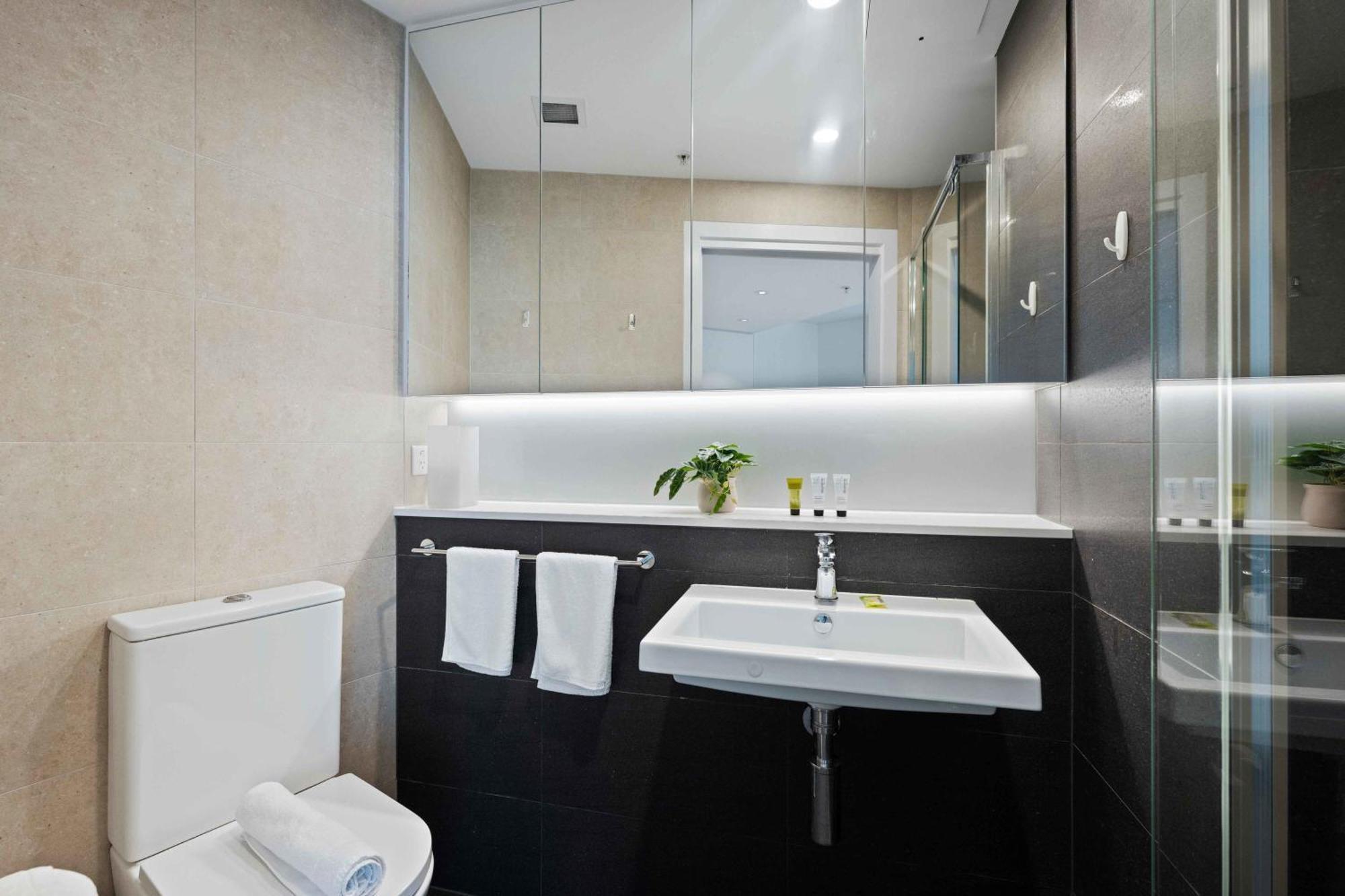 1br In The Heart Of The W Stunning View *