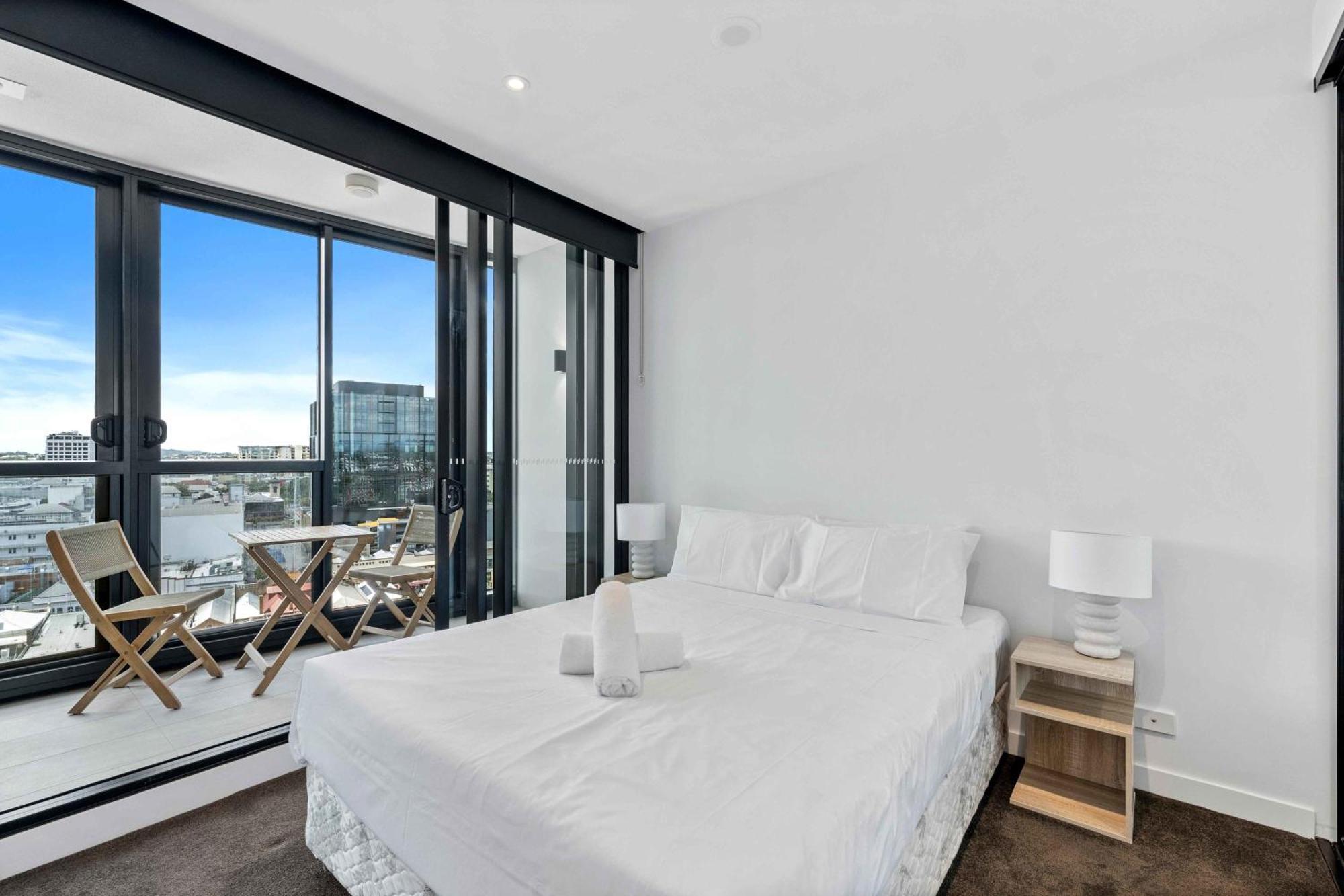 Apartment Modern 1br With Gym Pool & Wifi Brisbane