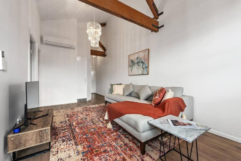 Historic Warehouse In New Farm Apartment *
