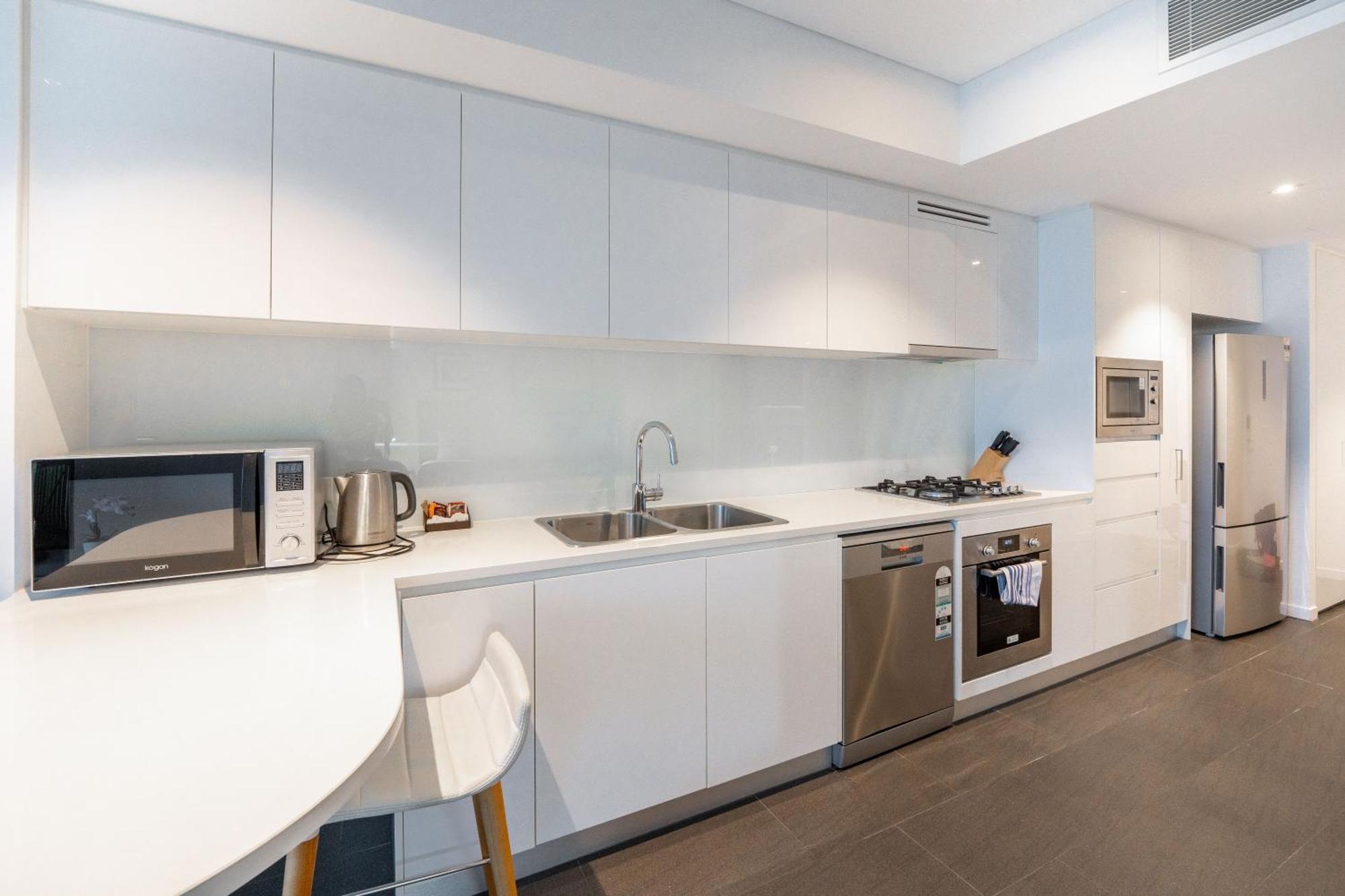 Apartment Cbd Riverview 2b1b W Shared Pool, Gym Brisbane