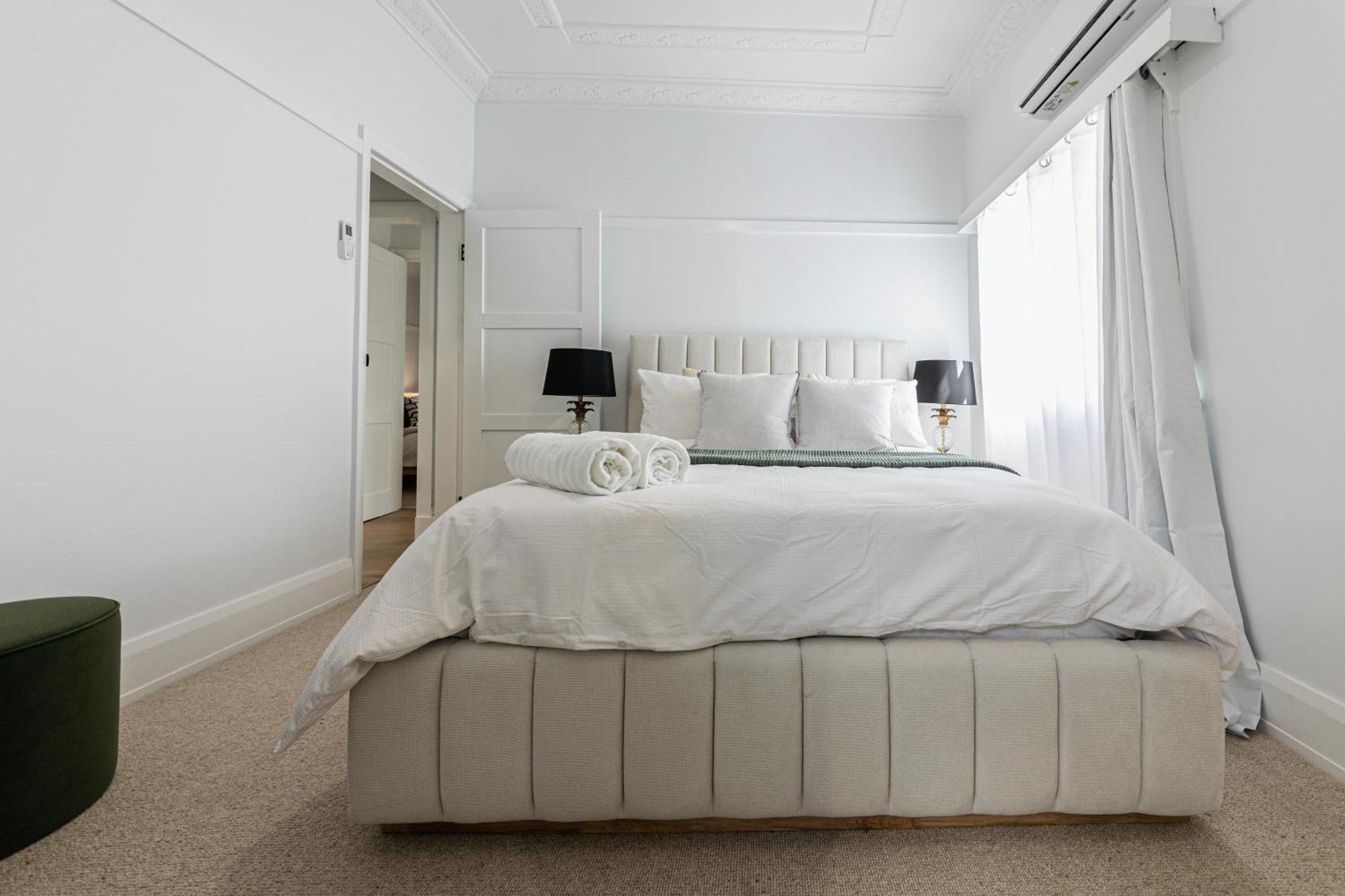 Urban Getaway Bardon Luxe 3 Bed 2 Bath And Pool