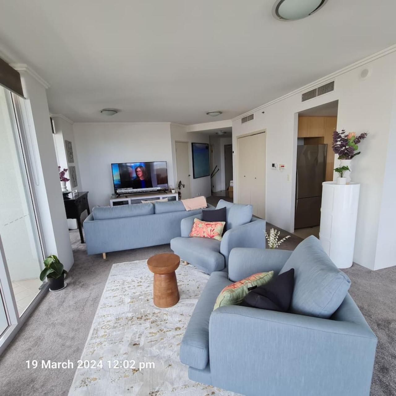 Lux Sub-penthouse With Casino Views Apartment