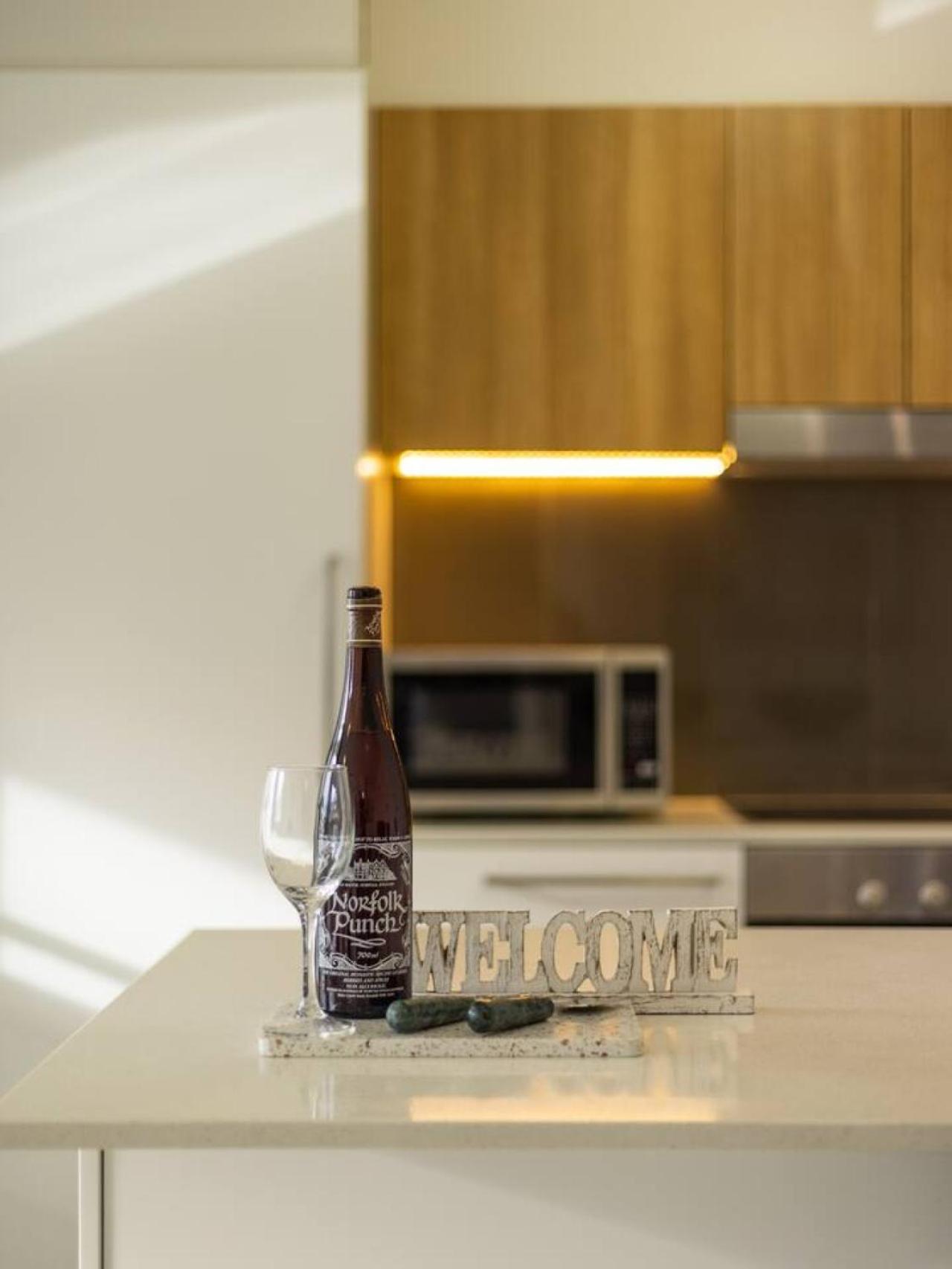 Apartment Chic Modern Retreat 1br W Pool Kelvin Grove *