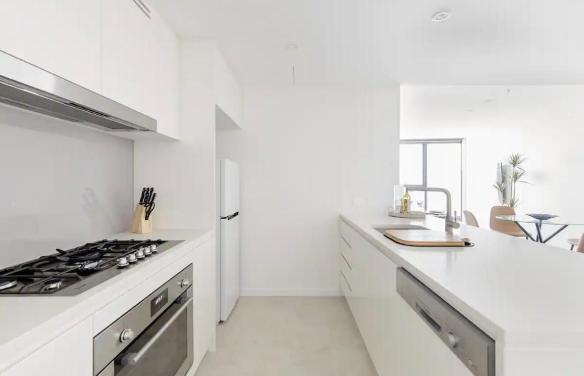 Apartment Lvl 76 Sleep Among The Clouds By Stylish Brisbane