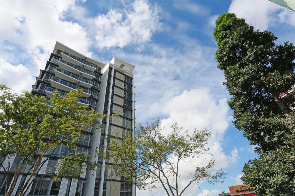 Hotel Alex Perry & 4*