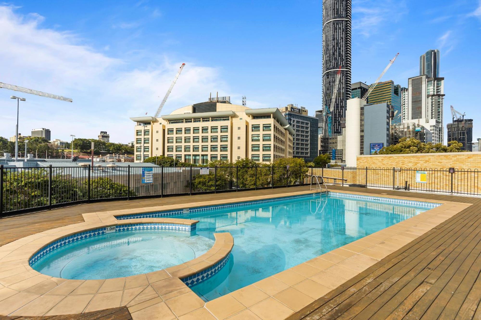 Stylish Riverside 1bed/studio With Rooftop Pool * Brisbane