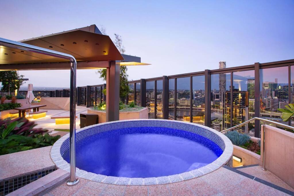Apartment Brand-new W Pool, Gym And Brisbane