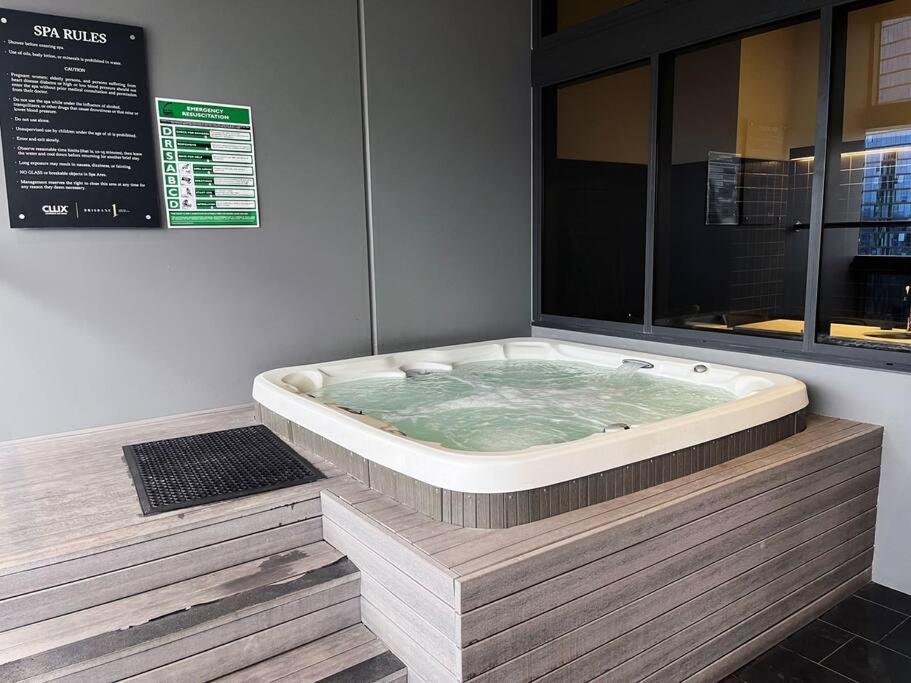 Brand-new W Pool, Gym And *