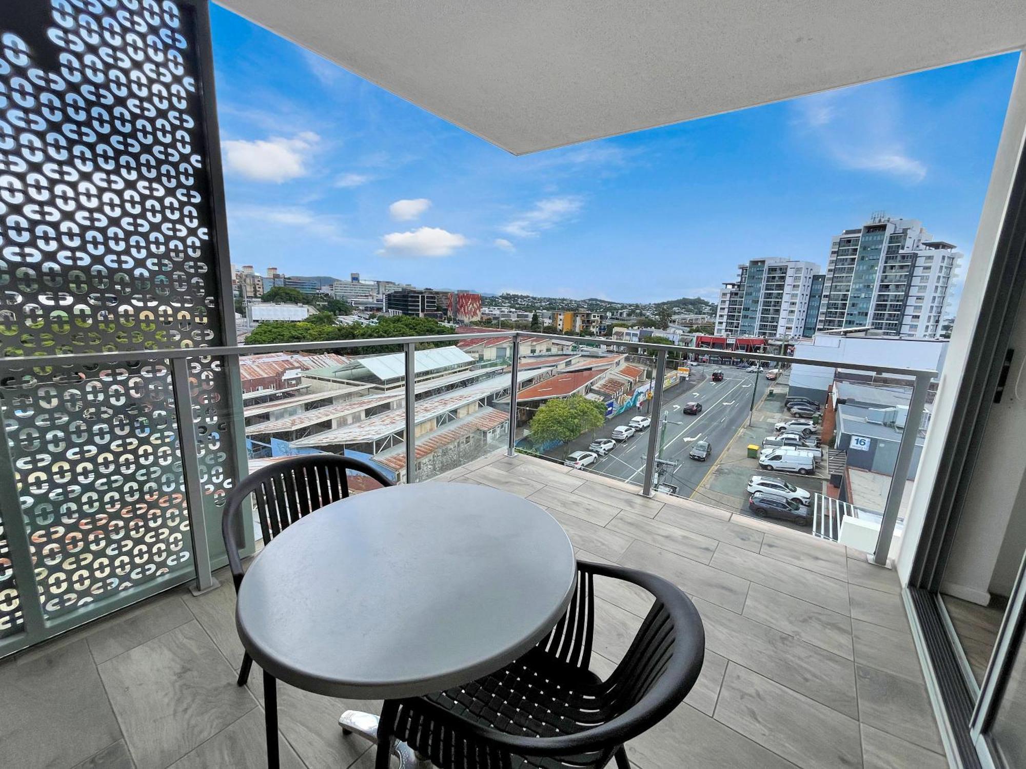 Aparthotel Direct Collective - Pavilion And Governor On Brookes 4*