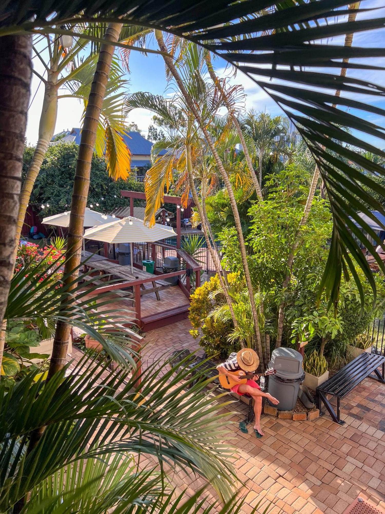 Hostel Somewhere To Backpackers Brisbane