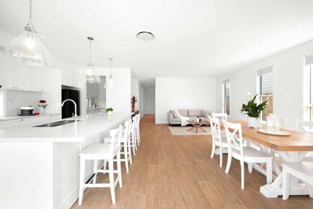 Apartment Luxury House With Pool, Close To Cbd *