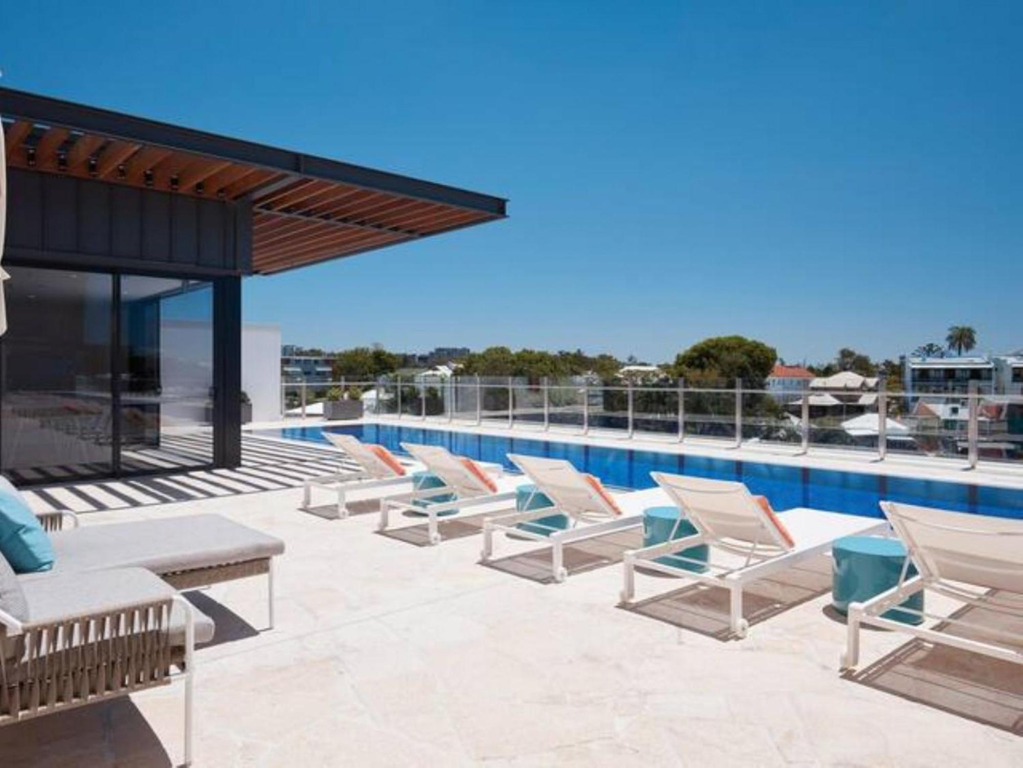 2-bed With Pool, Gym, Parking And Balcony Apartment Brisbane