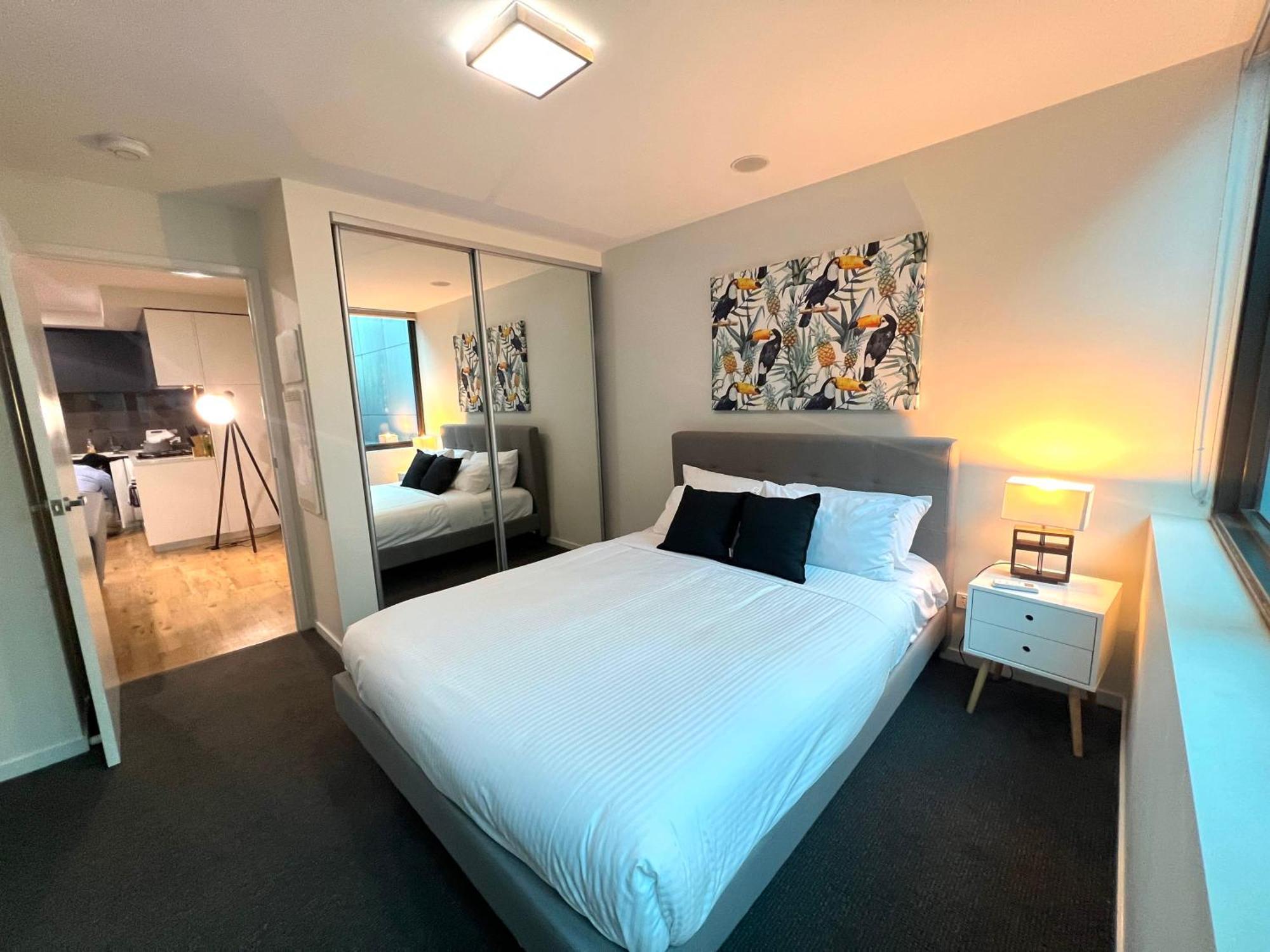 Apartment South Epicentre - 1 Bedroom *