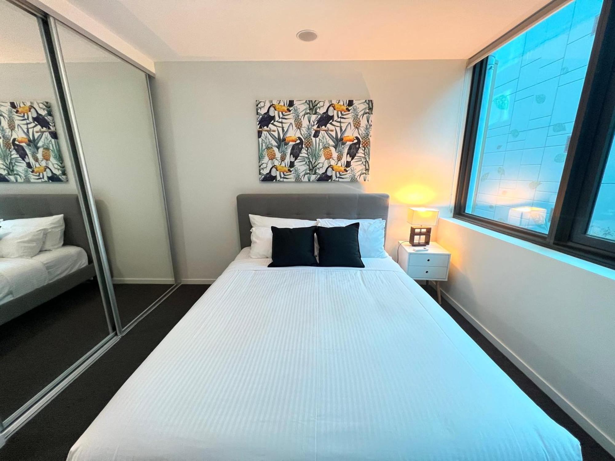 Apartment South Epicentre - 1 Bedroom *