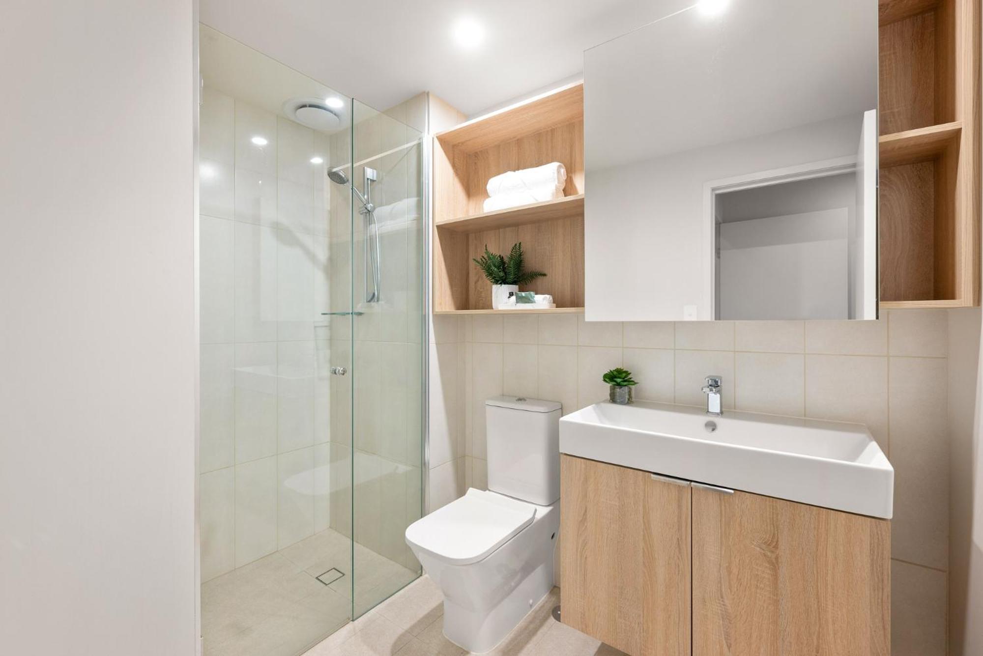 Spire Residences By The Spire Manager Apartment *