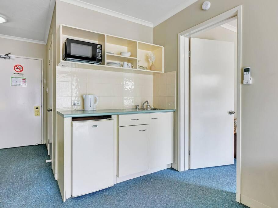 Convenient One-bedroom Apartment Brisbane