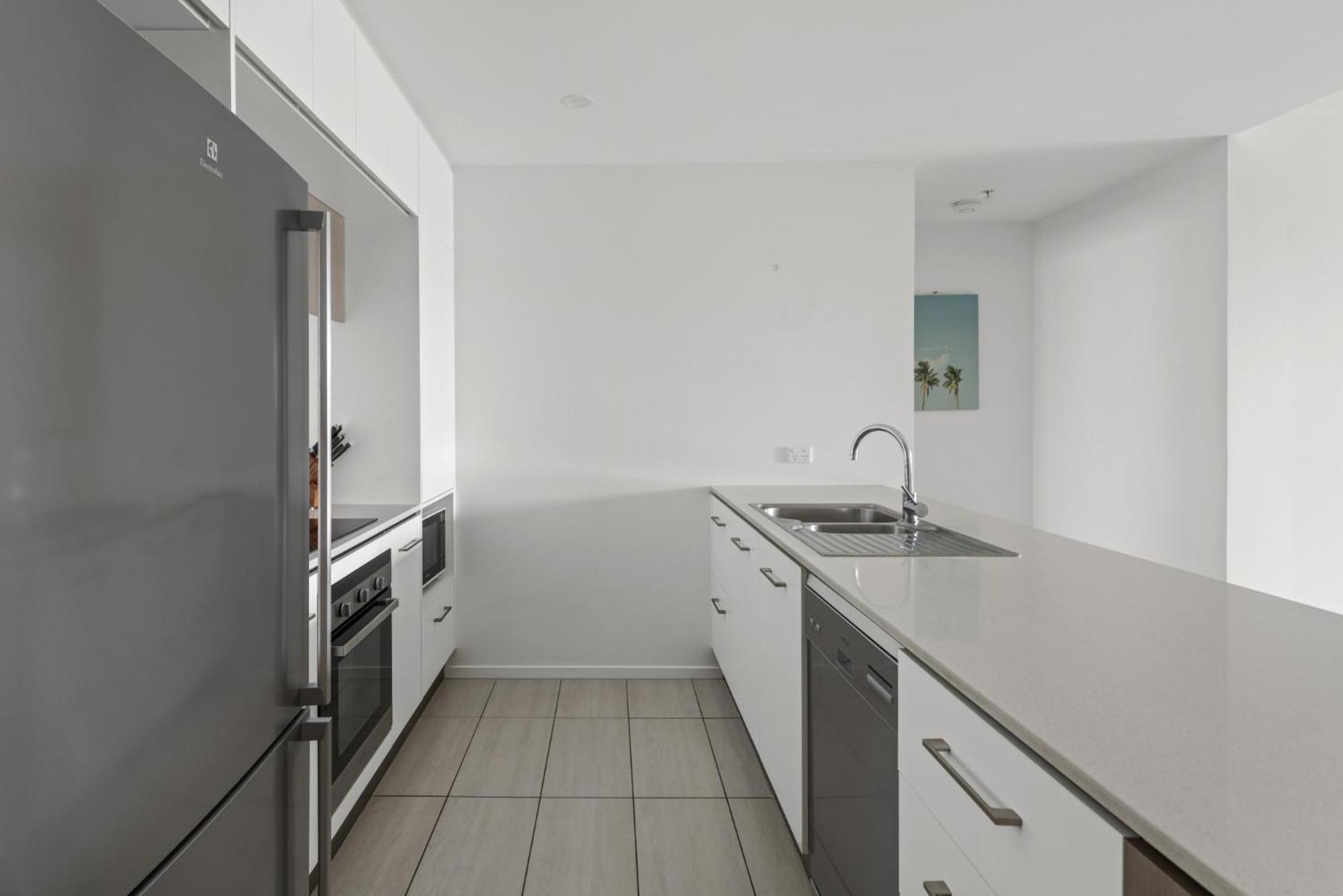 Sleek With Parking And Balcony *