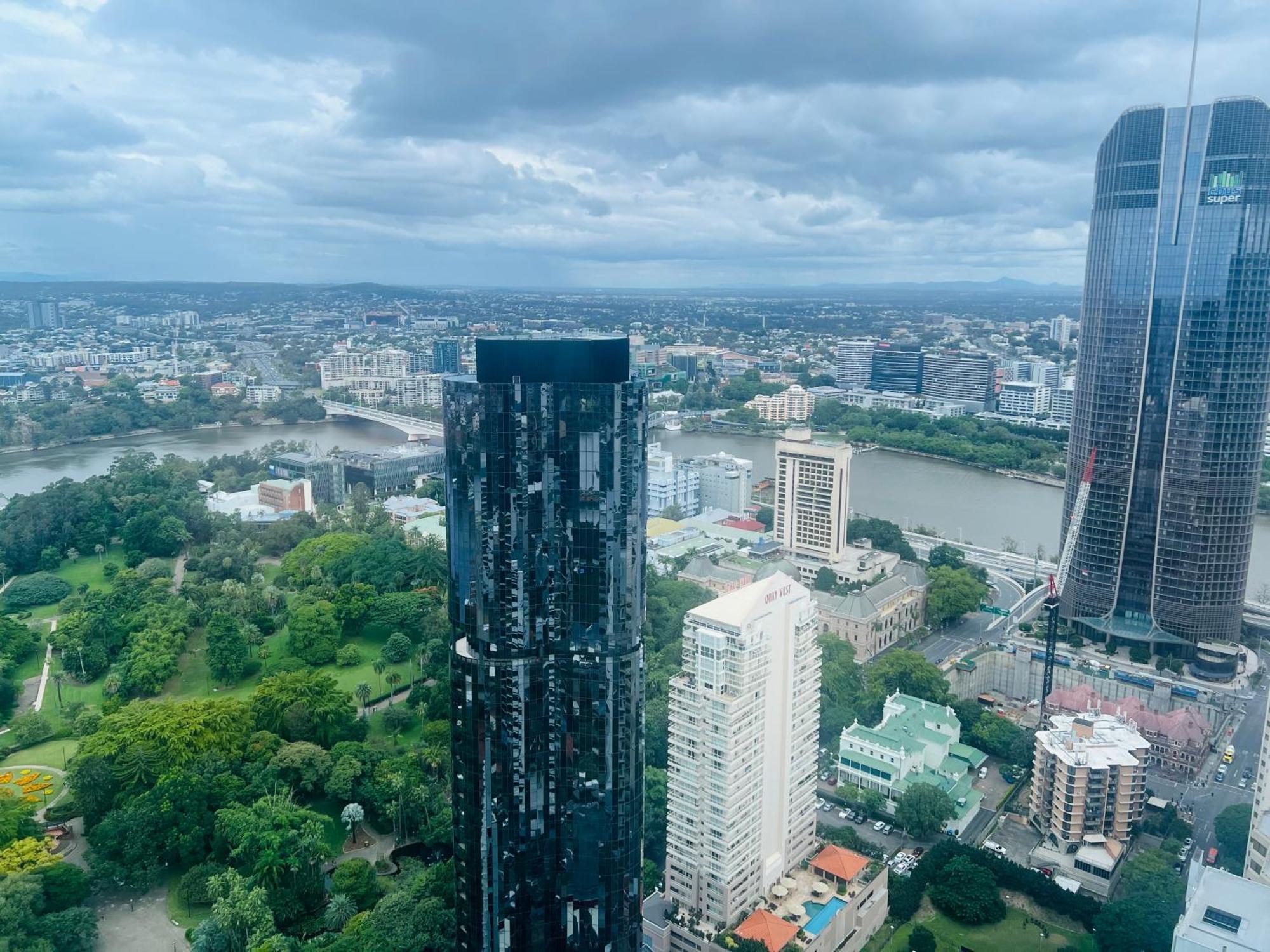 Luxury River Views - Skytower L53#free Parking *