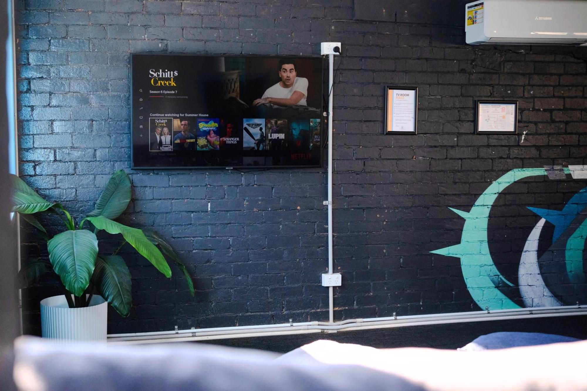Summer House Hostel Brisbane