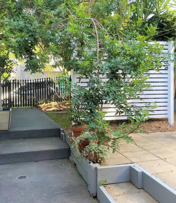 Large And Stylish Townhouse In Chic Area * Brisbane