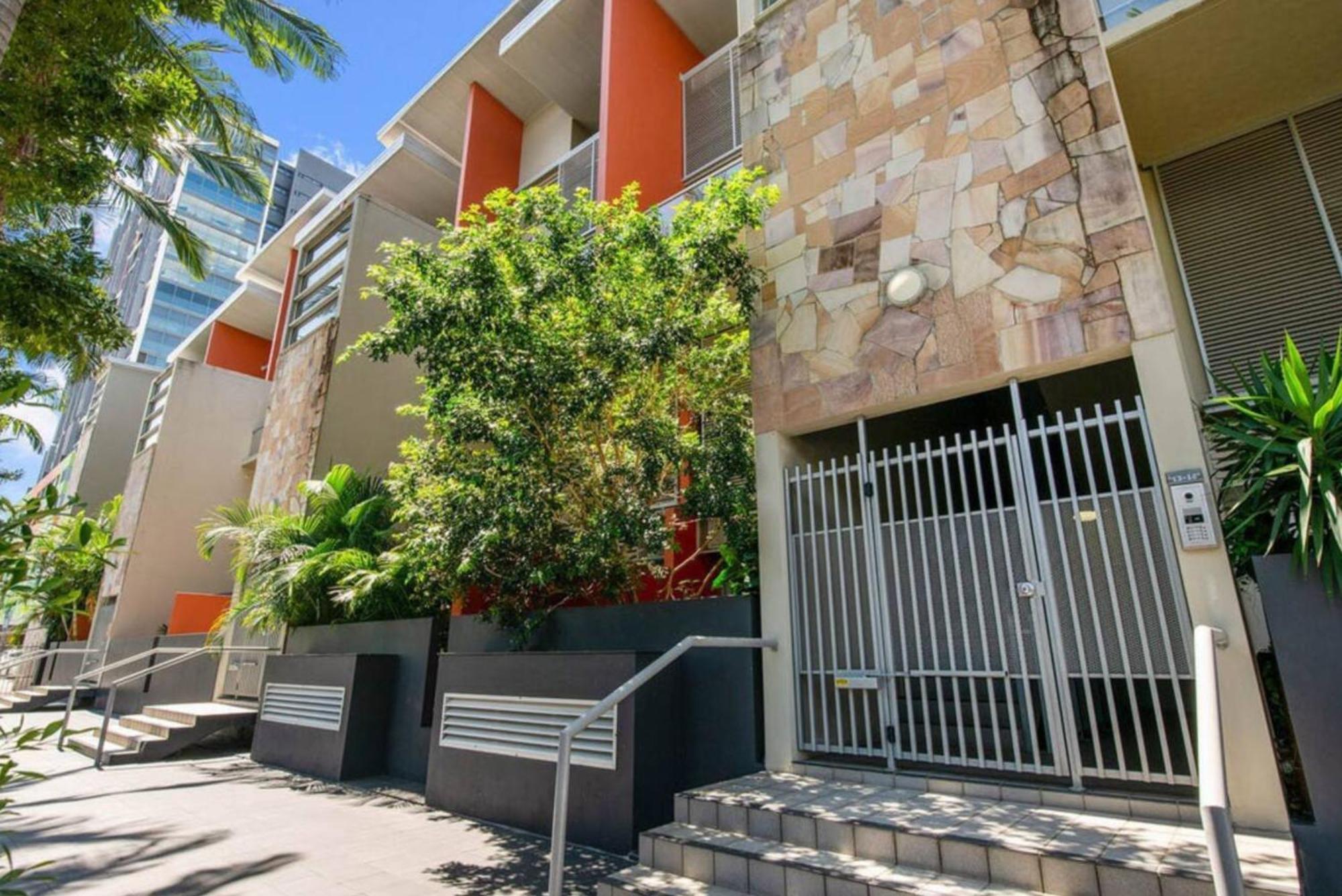 The Street Gallery Brisbane