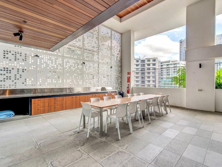 Apartment Modern Mountain View - South Brisbane