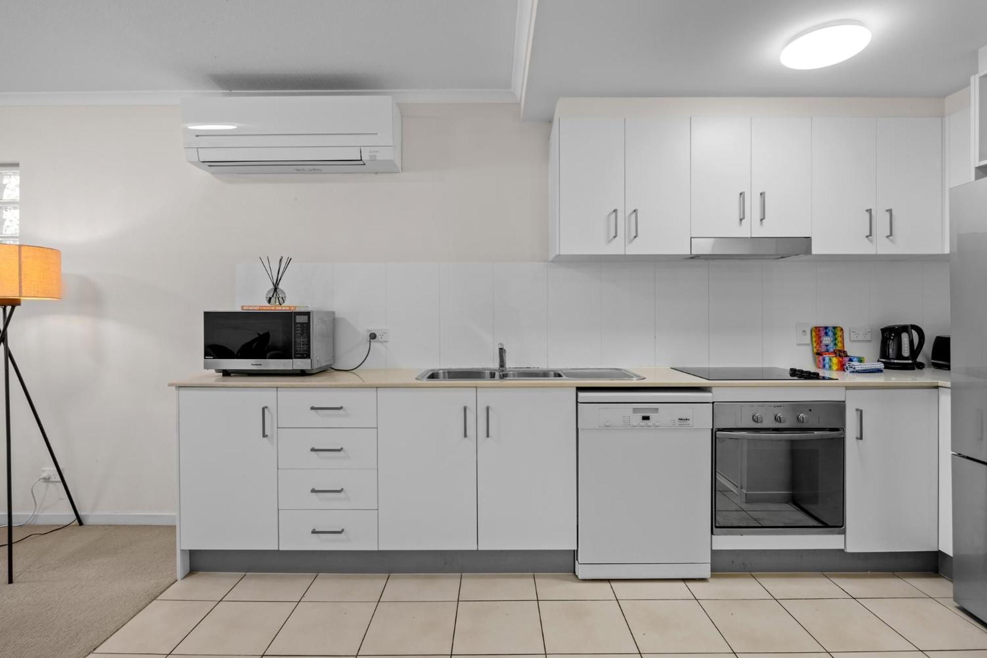 Apartment South Vale South