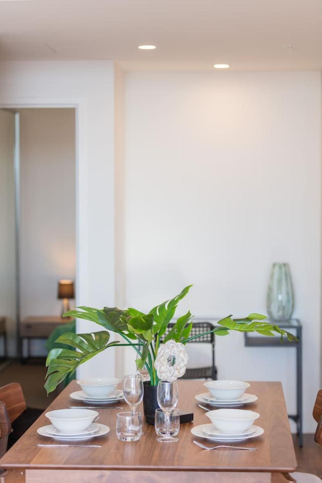 One Bed At Southbank With Rooftop Pool And Carpark *