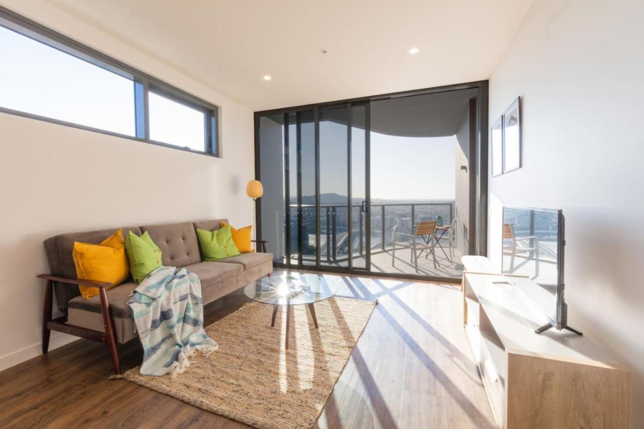 Apartment One Bed At Southbank With Rooftop Pool And Carpark *