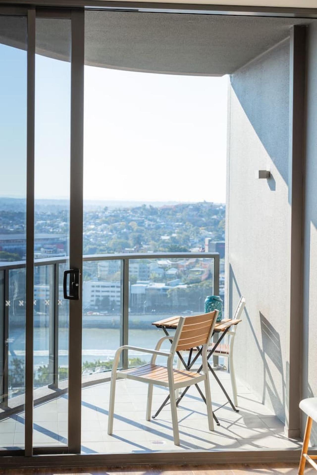 One Bed At Southbank With Rooftop Pool And Carpark *