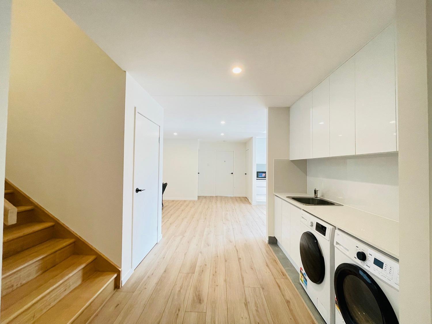 Guest house 262atroughton Brisbane