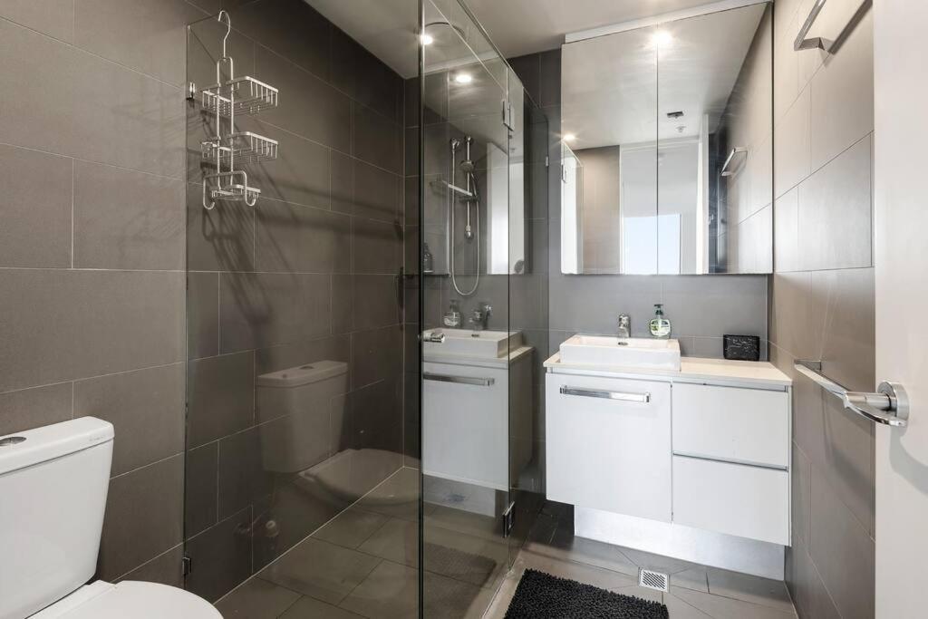 Springhill Close To Cbd 2b1b And Parking M3 Brisbane